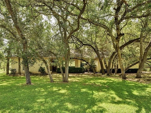 Welcome home! Dramatic heritage oaks on 2+ acres!