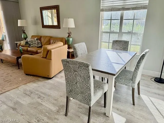 2 bed, 2.0 bath, 1487 sqft, $6,000 — Photo 4