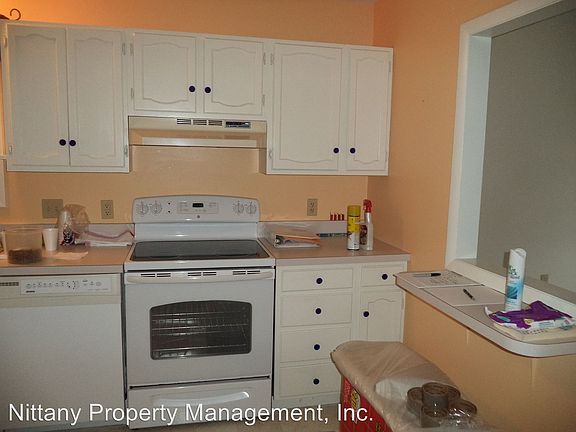 3rd image of 231 Oakwood Ave