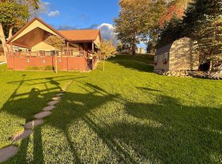 775 N Lakeview Dr, Hale, MI 48739