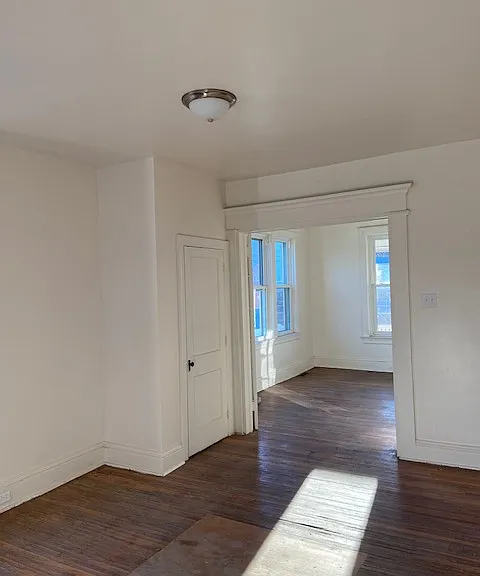 409 N George St #1 — Photo 5