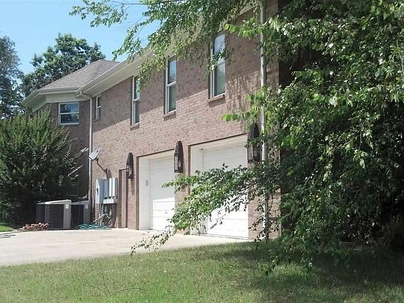 2nd image of 104 Aqua Marine Dr