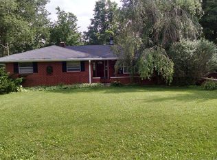 5889 Hopi Rd, Avon, IN 46123