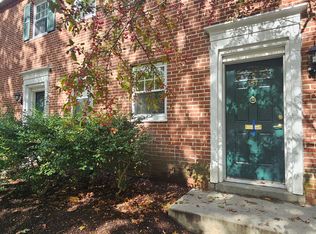 557 Vfw Pkwy, Chestnut Hill, MA 02467