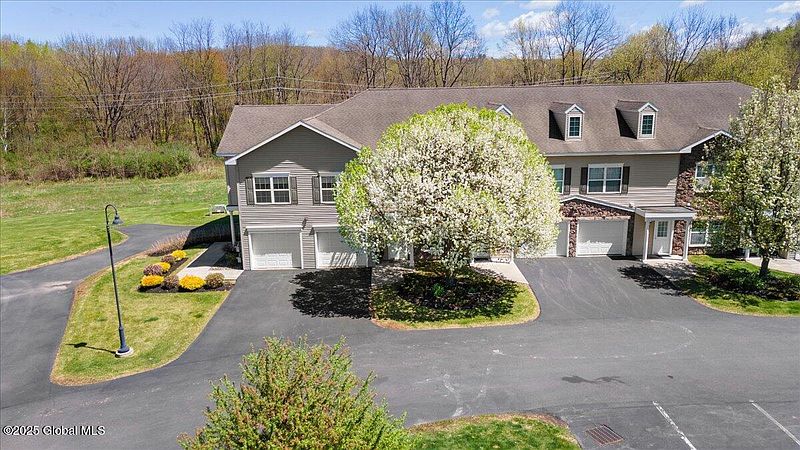 4th image of 503 Worthington Terrace