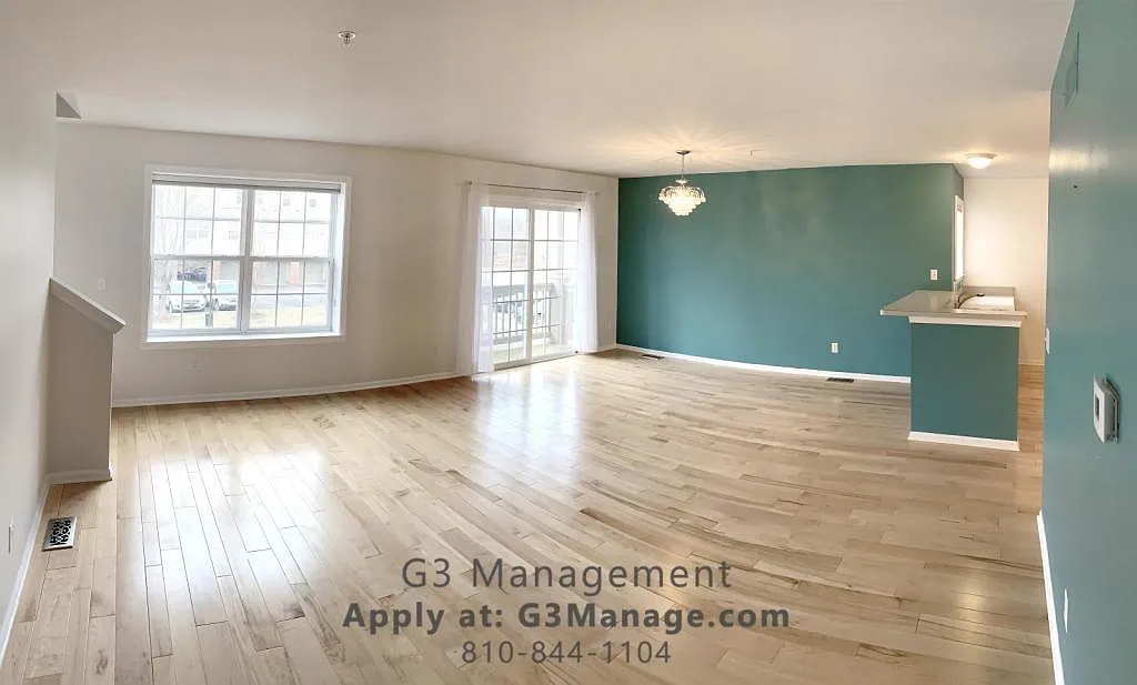 2958 Barclay Way — Photo 4