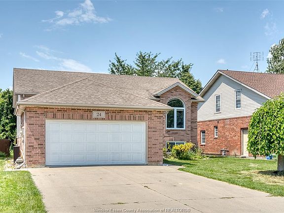 2nd image of 24 Briarwood Cres