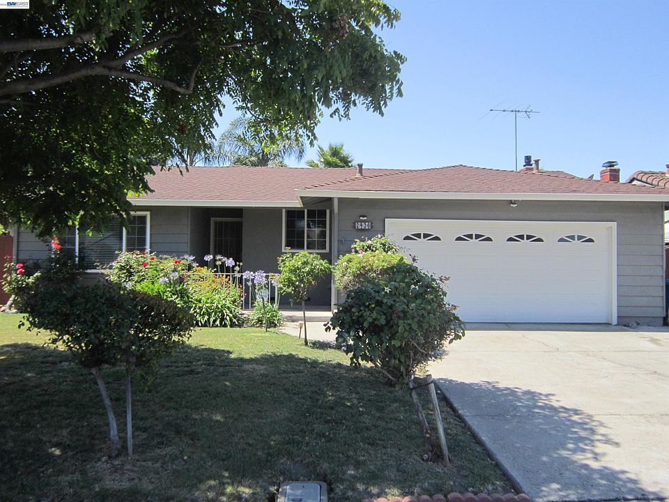 1st image of 2436 Almaden Blvd