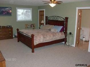 185 S 3rd St, Springfield, NE 68059