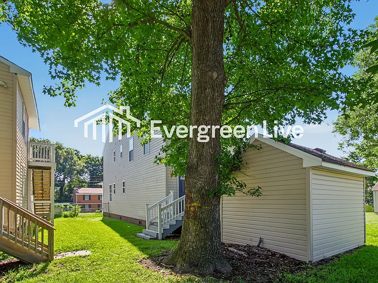 1417 Martin Ave — Photo 15