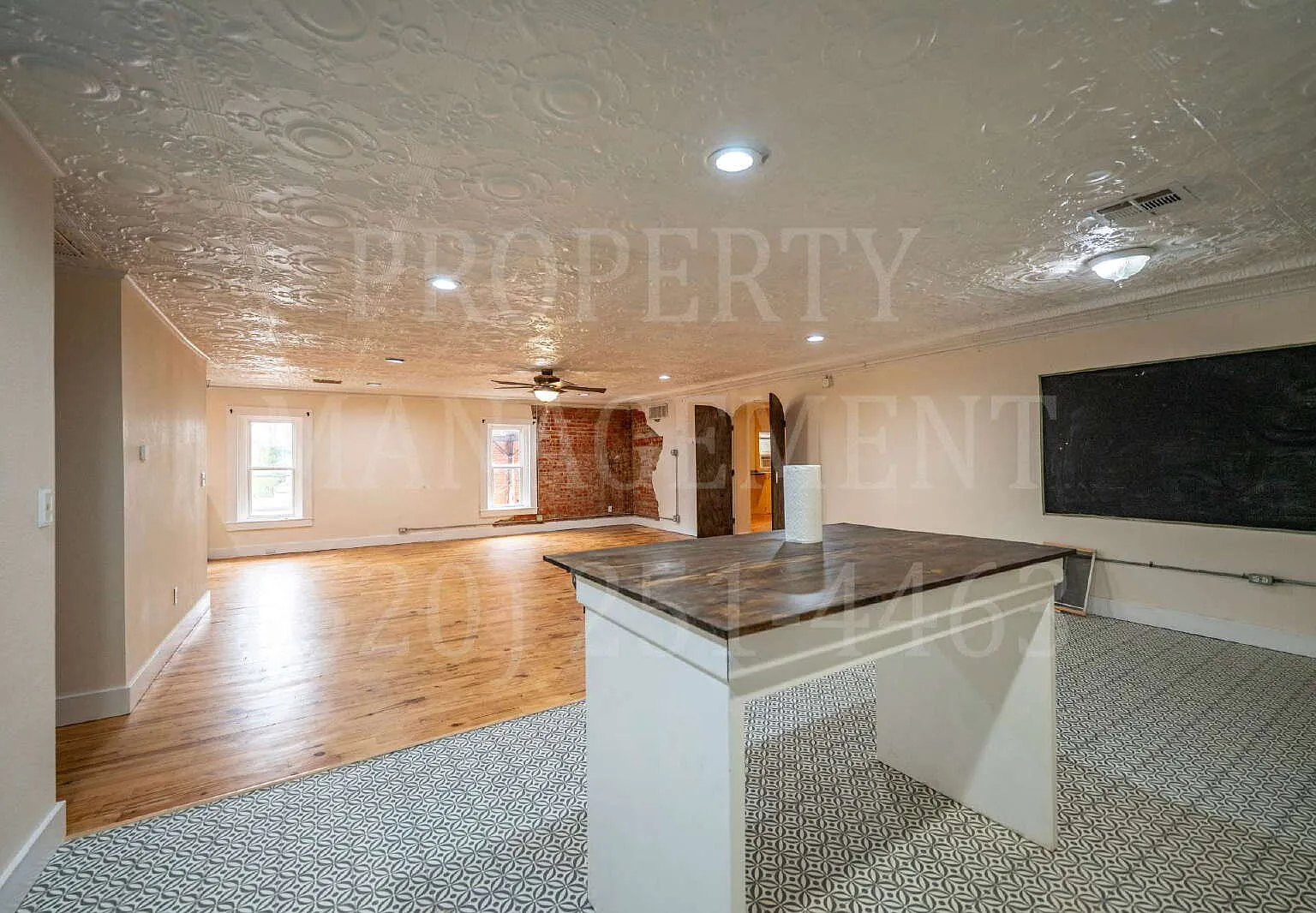 3 bed, 1.0 bath, $1,700 — Photo 1