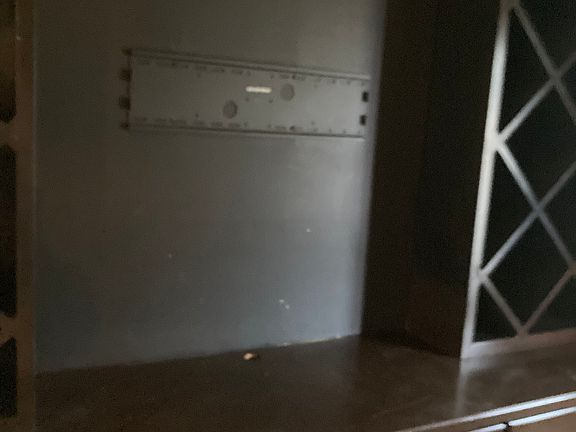 5th image of 9810 Newton Ave