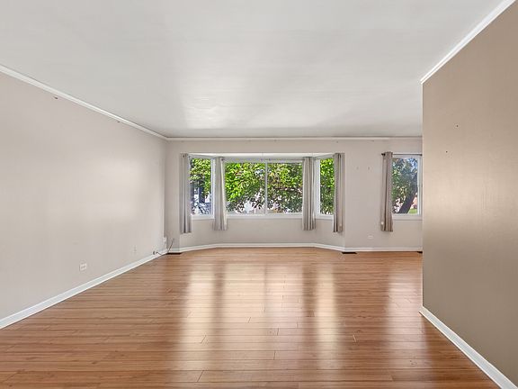 5th image of 3108 Roberts Dr APT 5