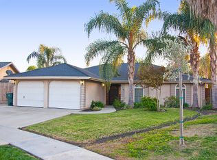 519 E Vine Ct, Visalia, CA 93292