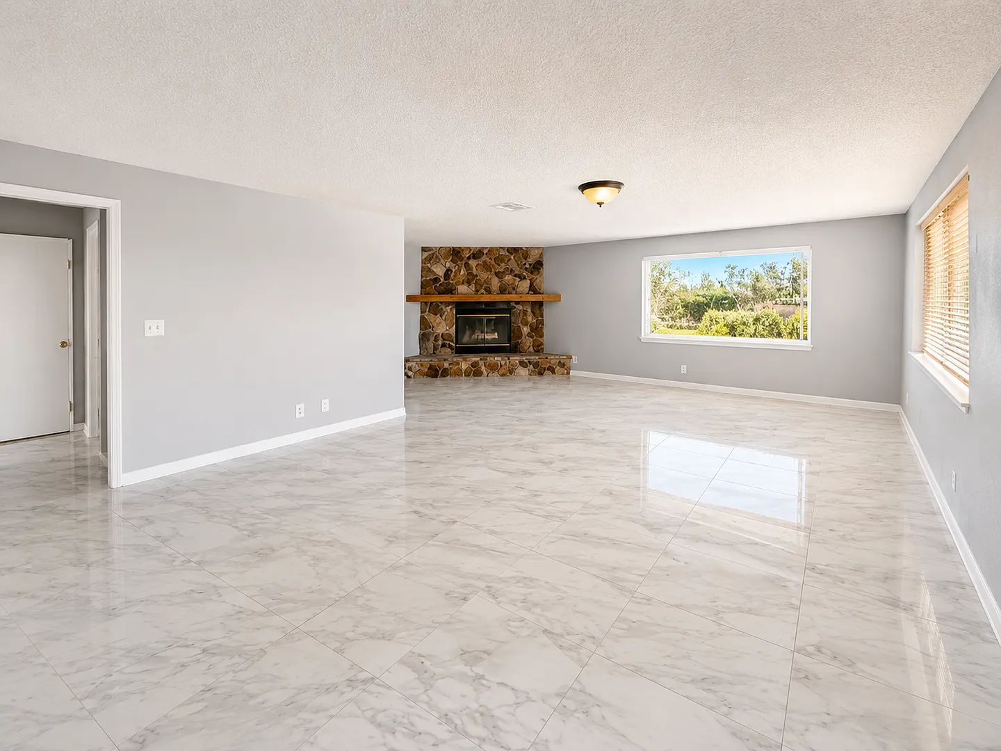 4 bedroom 2.5 bathroom house in Apple Valley Ca! — Photo 4