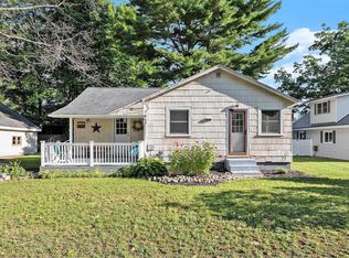 2310 Mohawk Pl, Cadillac, MI 49601