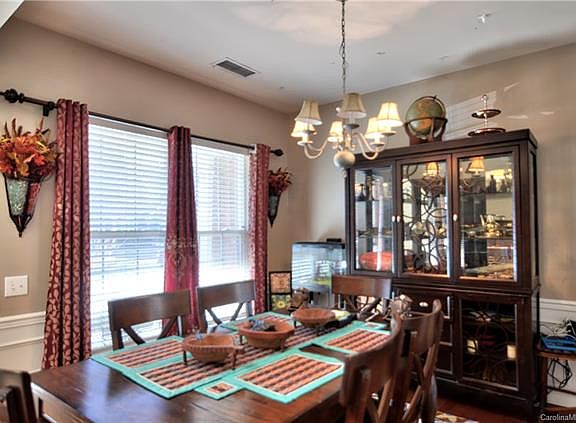 4th image of 1930 Arbor Crest Ct