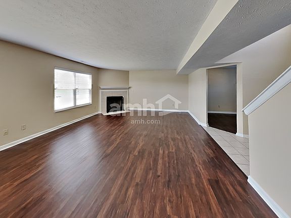 3rd image of 10235 Buell Dr