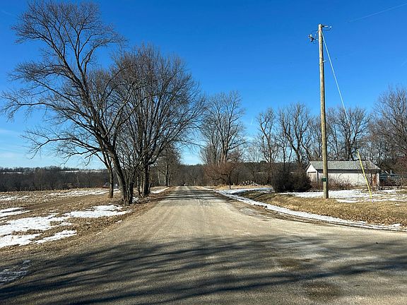 4th image of 12509 Farm School Rd