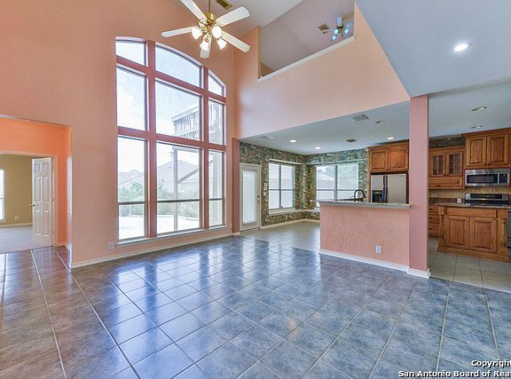 4th image of 523 Belmark Ct