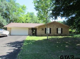 4 Lewis Dr, Longview, TX 75605