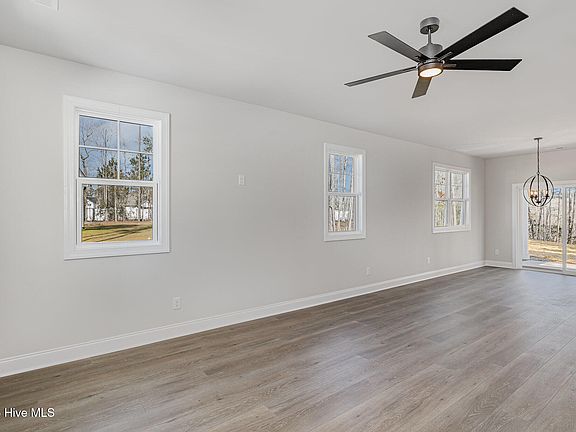 2nd image of 50 N Rowsham Place