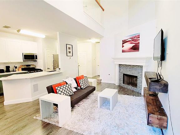 4th image of 13649 Garden Grove Ct #281