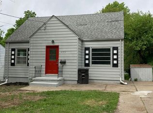 4136 10th St, Des Moines, IA 50313