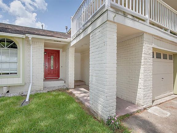 4th image of 10614 Sagewillow Ln