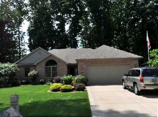 618 Whisperwood Pkwy, Holland, OH 43528