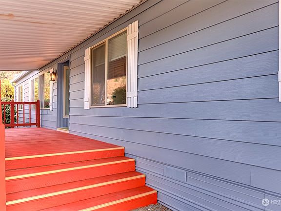 2nd image of 5400 Meeker Drive #91
