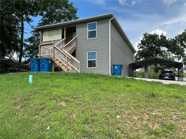 709 S Holden St, Warrensburg, MO 64093