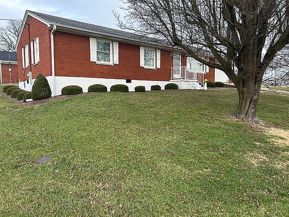2nd image of 1125 Talmage Mayo Rd