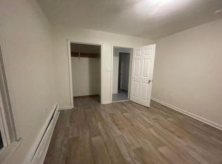 105 Crown St #1, Meriden, CT 06450