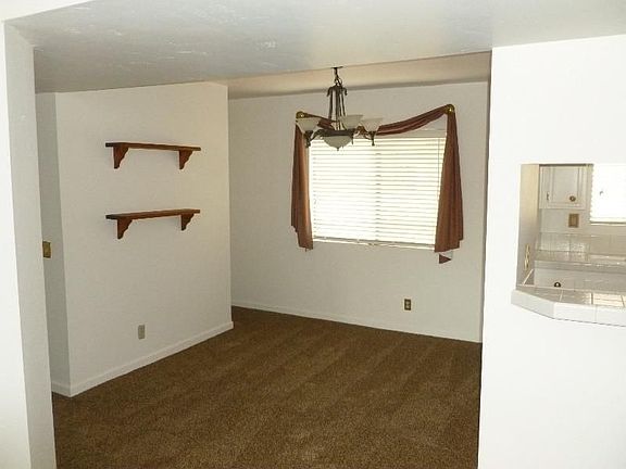 4th image of 6960 Golfcrest Dr #390B