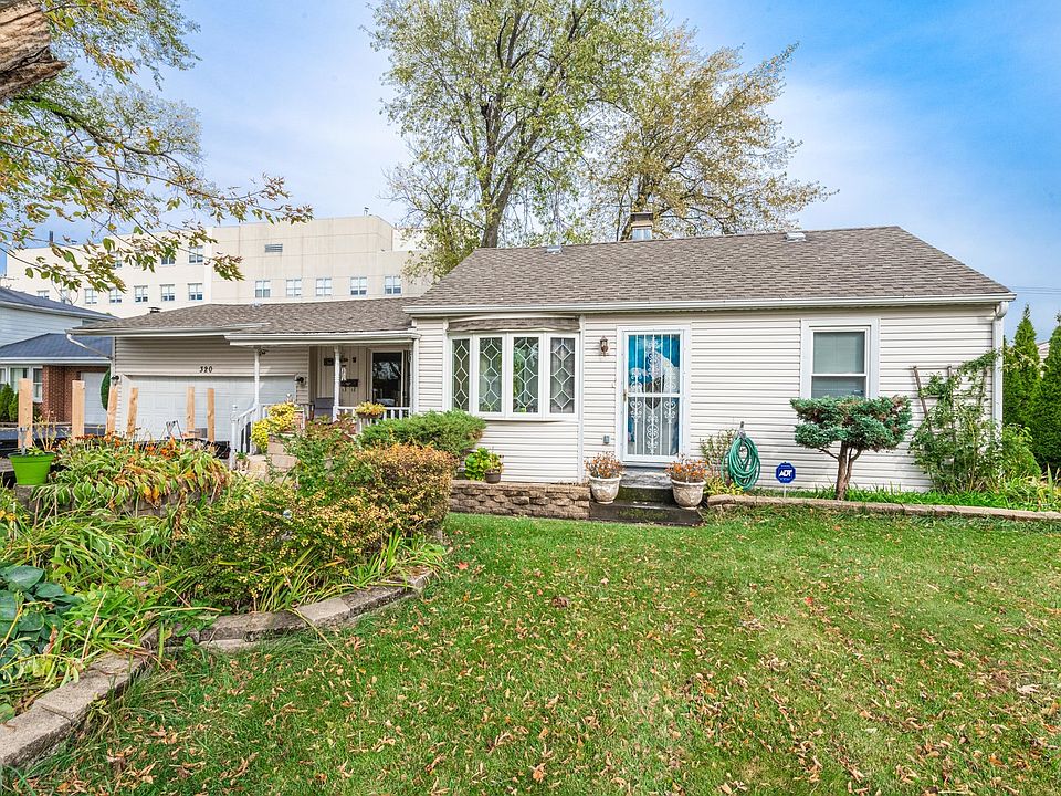 1st image of 320 Morse Dr