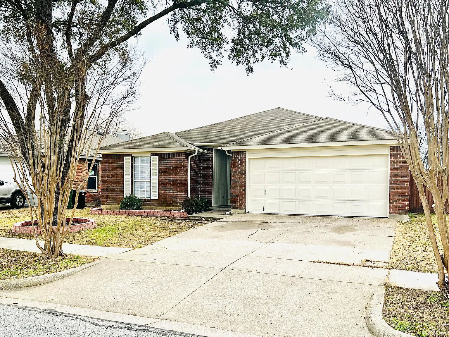 5100 Highbank Dr — Photo 2