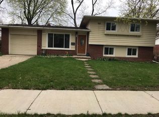 2834 Brandywine Dr, Ann Arbor, MI 48104