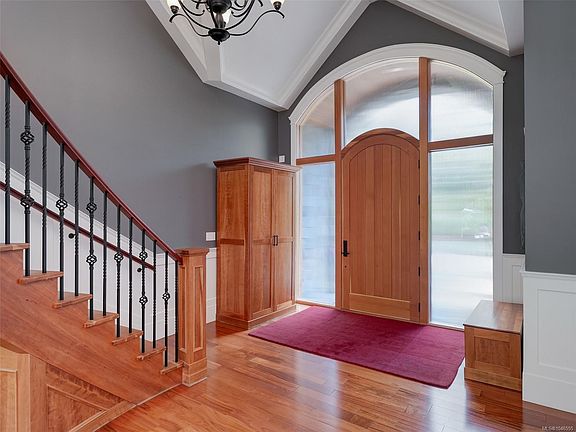 5th image of 2615 Queenswood Dr