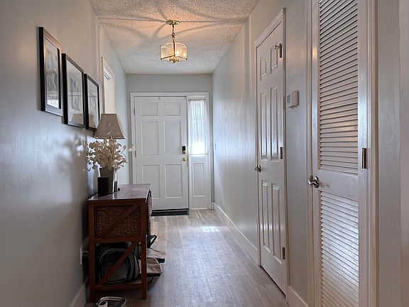 2nd image of 12579 FISH HAWK LN