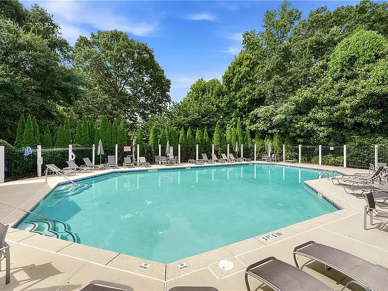 1130 Kilmington Ct — Photo 27