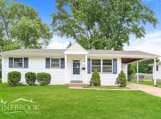 6710 Village Square Dr, Hazelwood, MO
