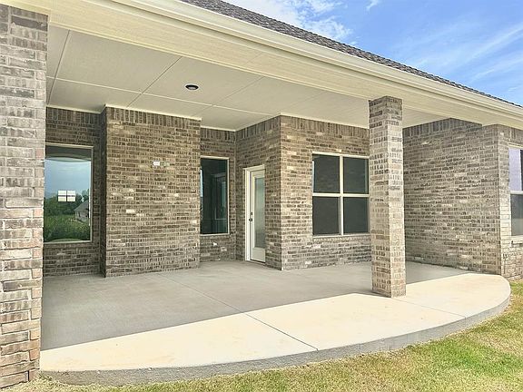 2nd image of 1708 Atticus Ave