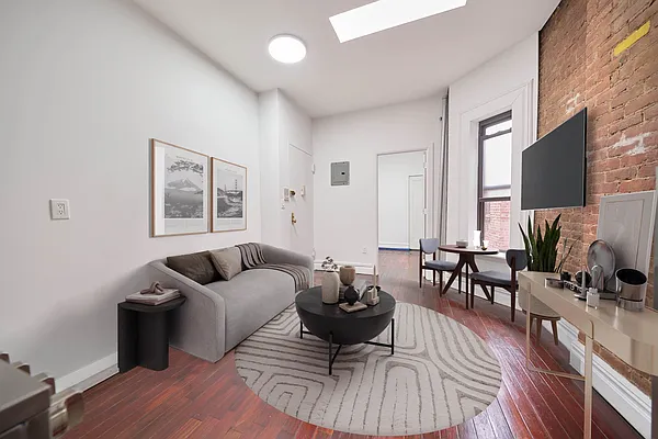 Rented by Living New York | media 1
