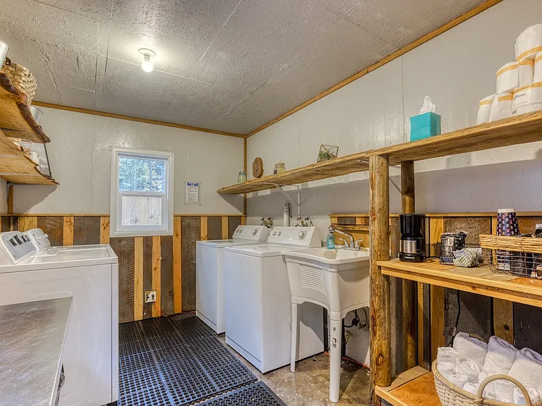 Laundry Room Cabinet