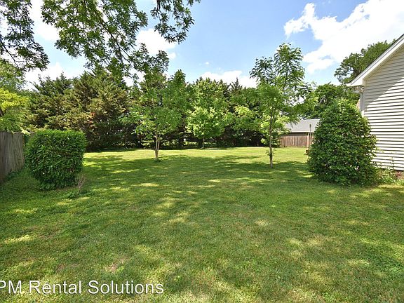 4th image of 2207 General Kirk Dr