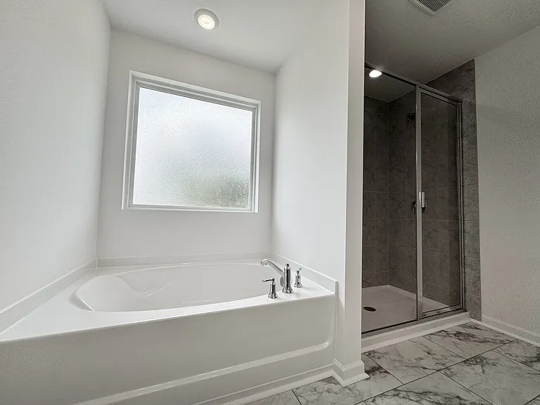 2668 Clipper Ct NW — Photo 10