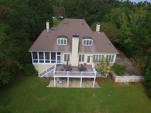 4th image of 137 Trent Shores Dr