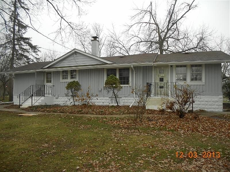 1st image of 26823 N Huston Ave