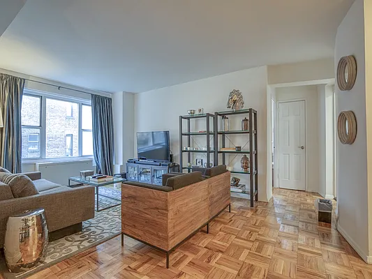 Rented by Compass | media 13